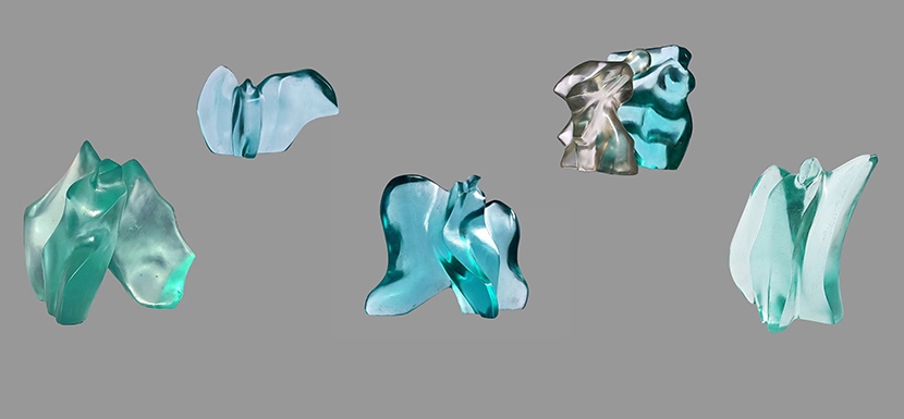 * STAKLENE SKULPTURE u ateljeu